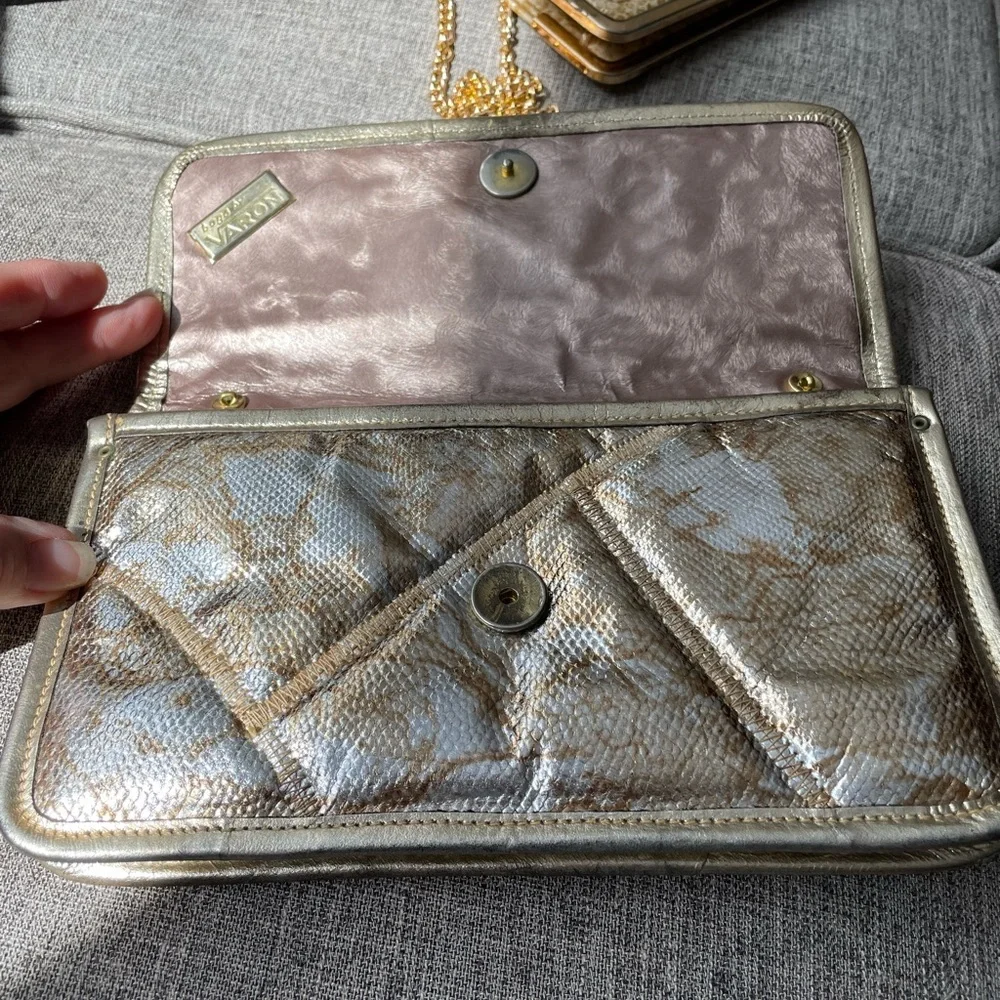 Bags by Varon vtg 70’s metallic quilted eelskin silver gold shimmer clutch